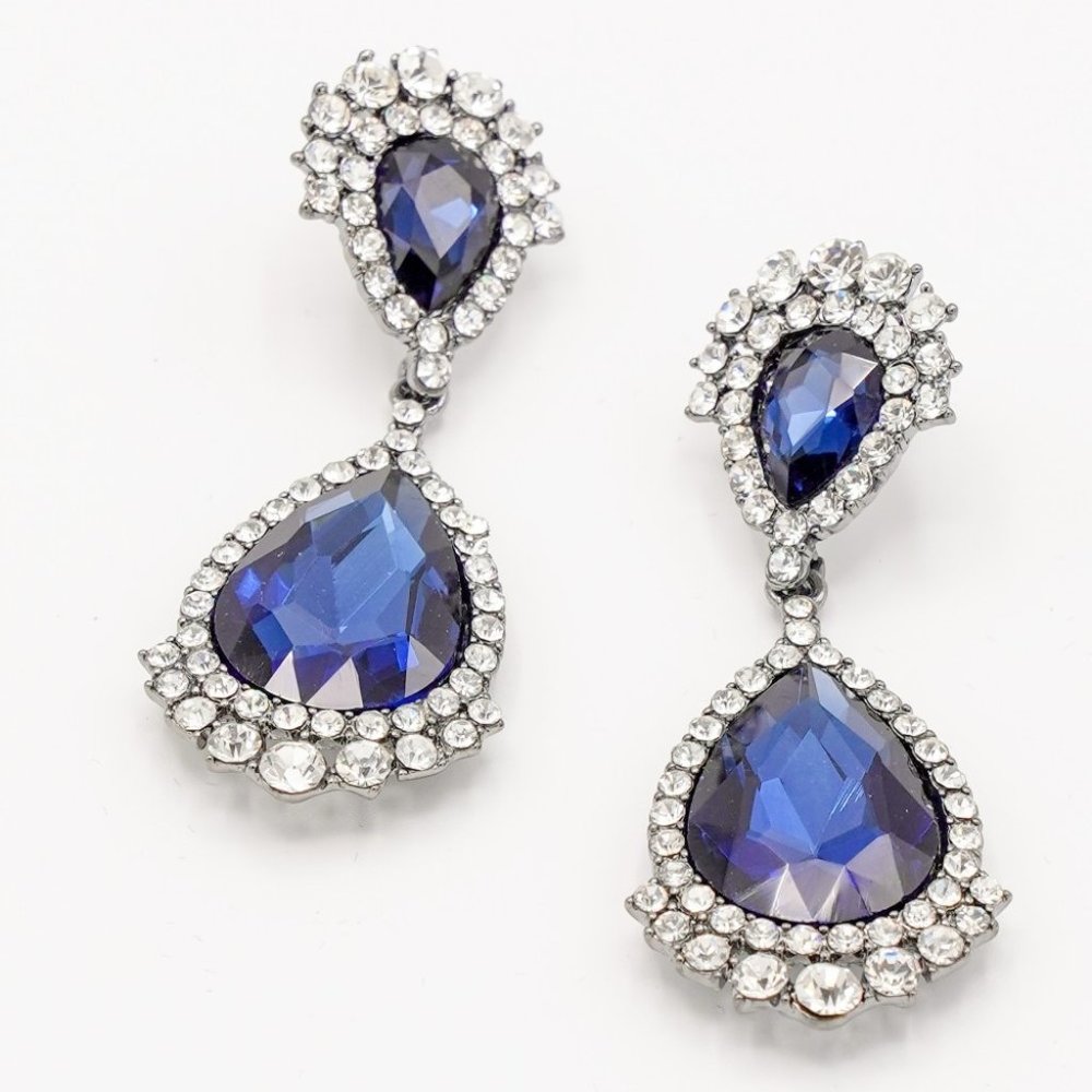 Royal Style Diamante Teardrop NX1408002
